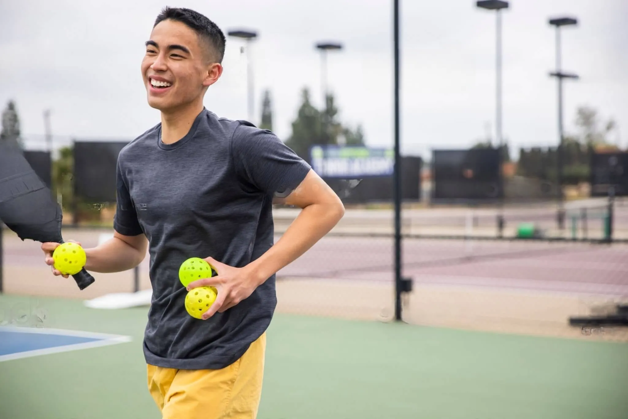 How-to-Play-Pickleball-for-Beginners