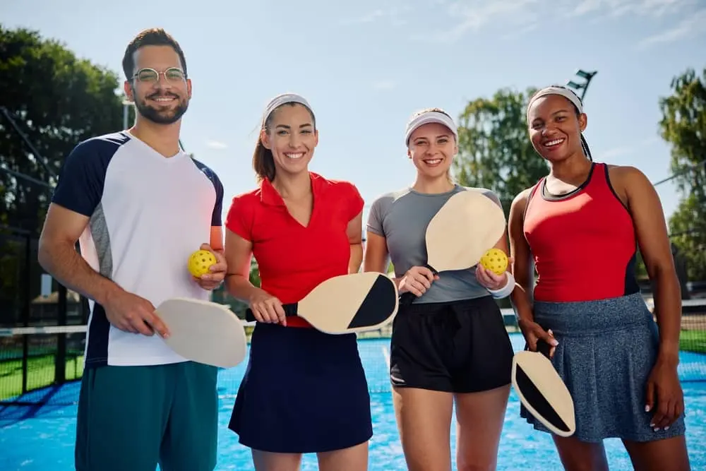 Your Guide to the Best Beginner Pickleball Paddles in 2024